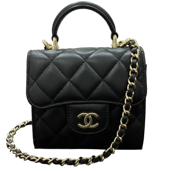 Chanel Matelassé Chain Clutch