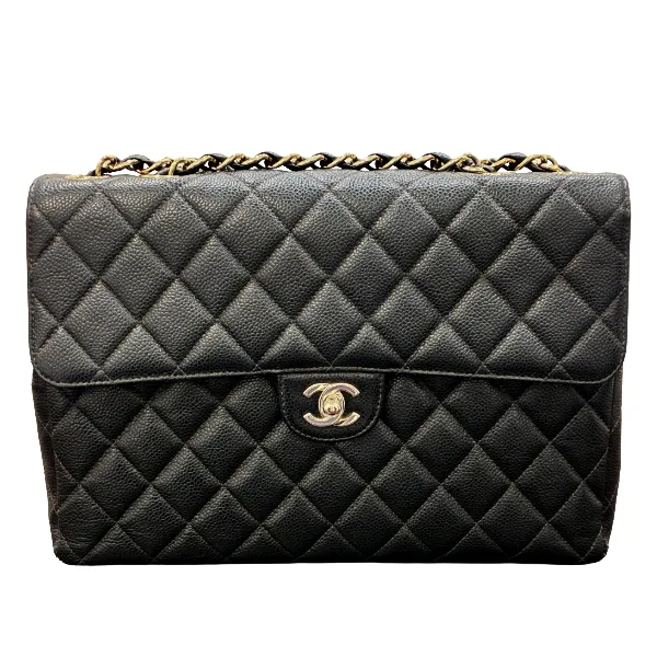 CHANEL Jumbo Classic Single Flap Bag in Caviar Leather