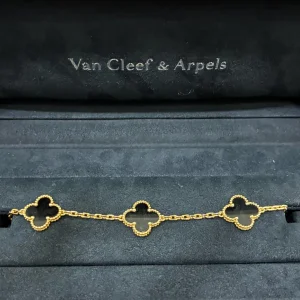 Van Cleef & Arpels Vintage Alhambra 5-motif bracelet Onyx