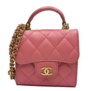 CHANEL Matelasse